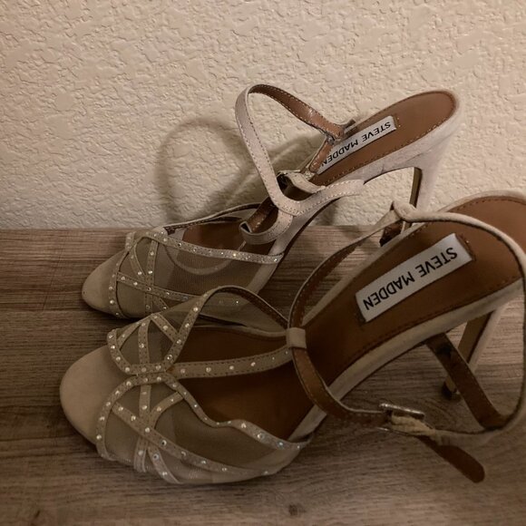 Steve Madden Tan Pluuto Heels Size 7.5 M 4" Heels Sparkly Mesh Inlay T Strap - Picture 4 of 6
